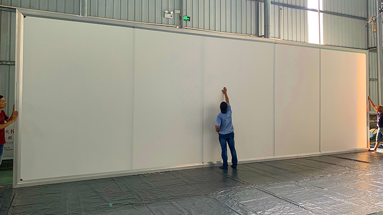  ZSMSCR projection screen installation in Congo