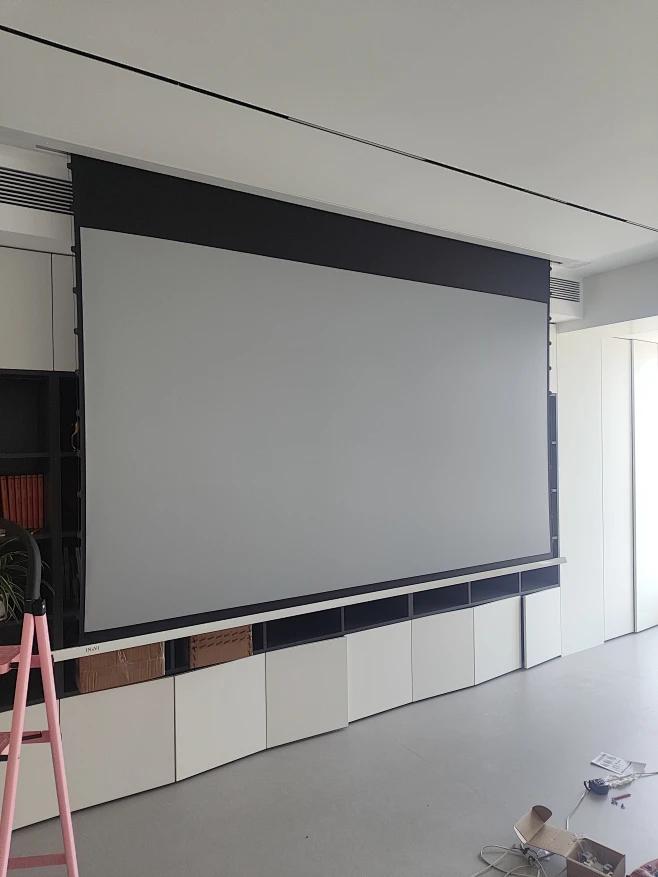 How to Install a Projection Screen Without Damaging Your Walls?3