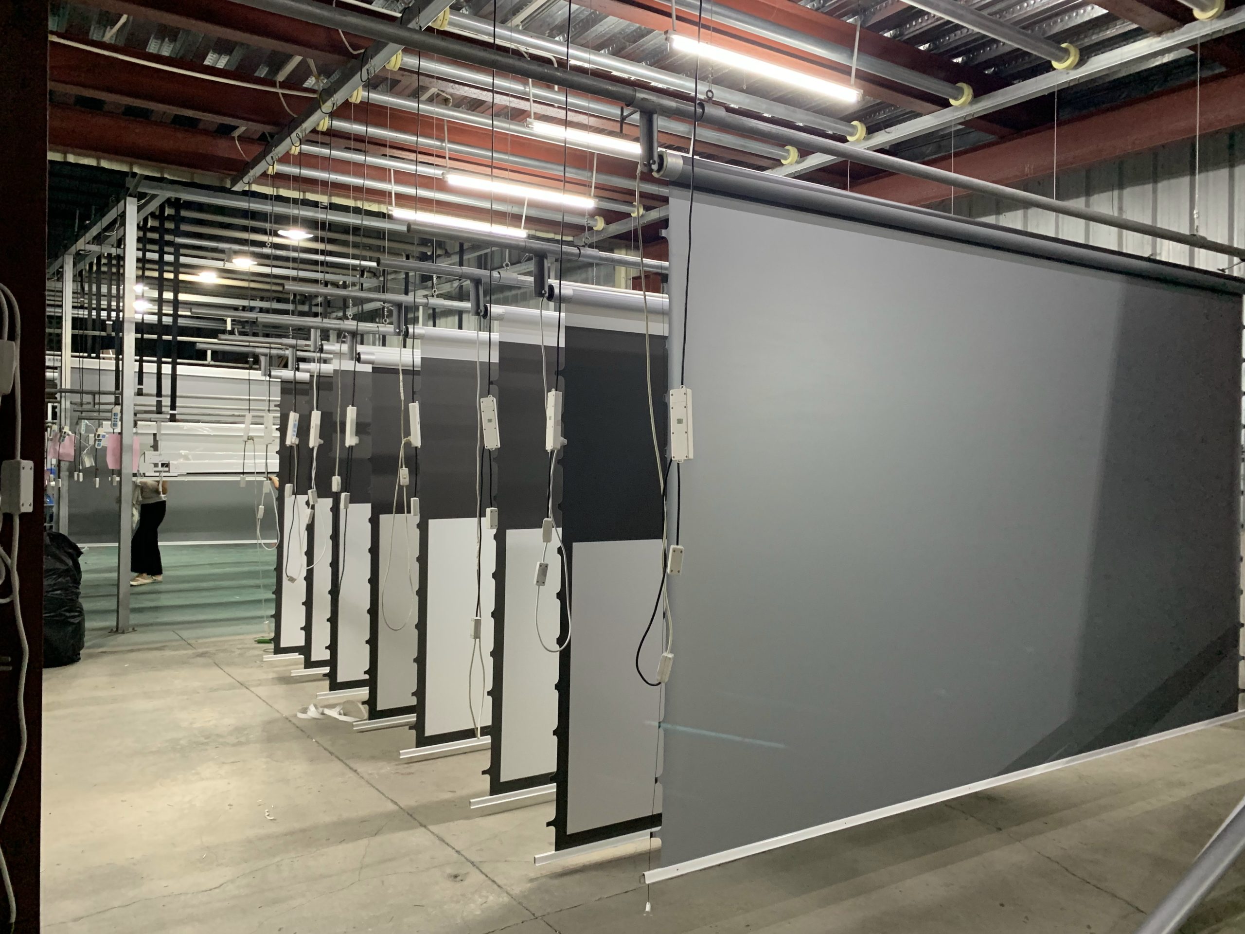 Projection Screen Manufacturers: How Technology is Redefining the Future of Immersive Experiences